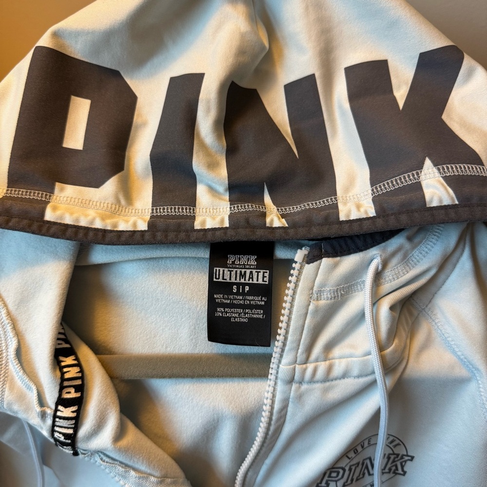 Victoria's Secret PINK Light Gray Zip-Up Jacket! Loose fit. - Picture 8 of 9